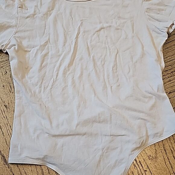White t shirt bodysuit size S - Picture 3 of 5